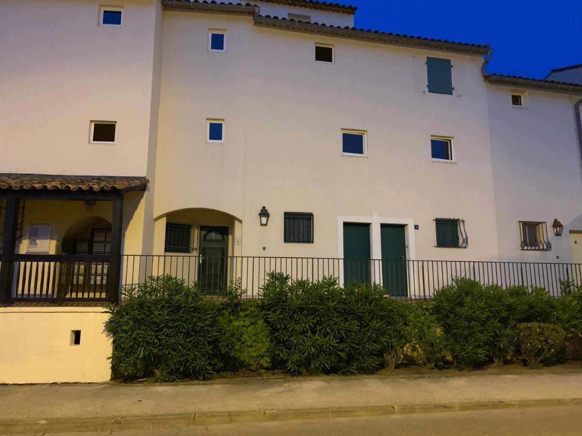 Appartement Rue De L'Amarrage A Port Grimaud Avec Terrasse Vue Canaux Et Garage Exterior photo