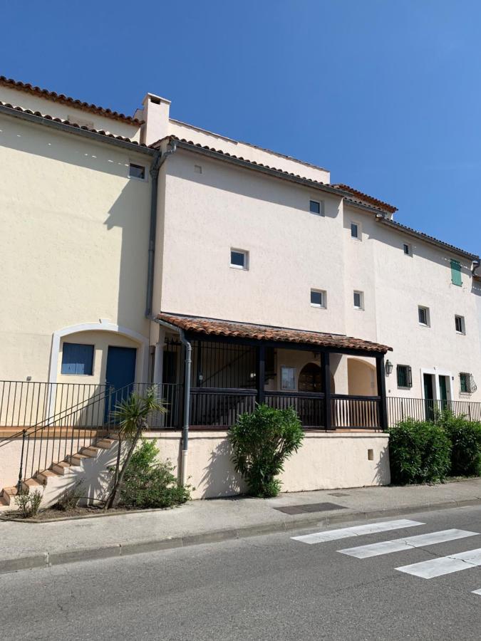 Appartement Rue De L'Amarrage A Port Grimaud Avec Terrasse Vue Canaux Et Garage Exterior photo