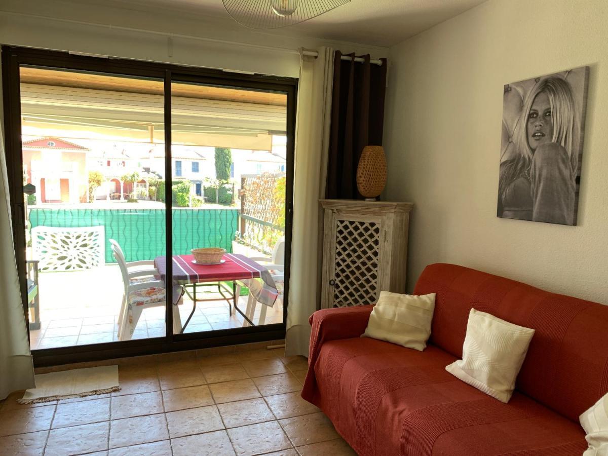 Appartement Rue De L'Amarrage A Port Grimaud Avec Terrasse Vue Canaux Et Garage Exterior photo