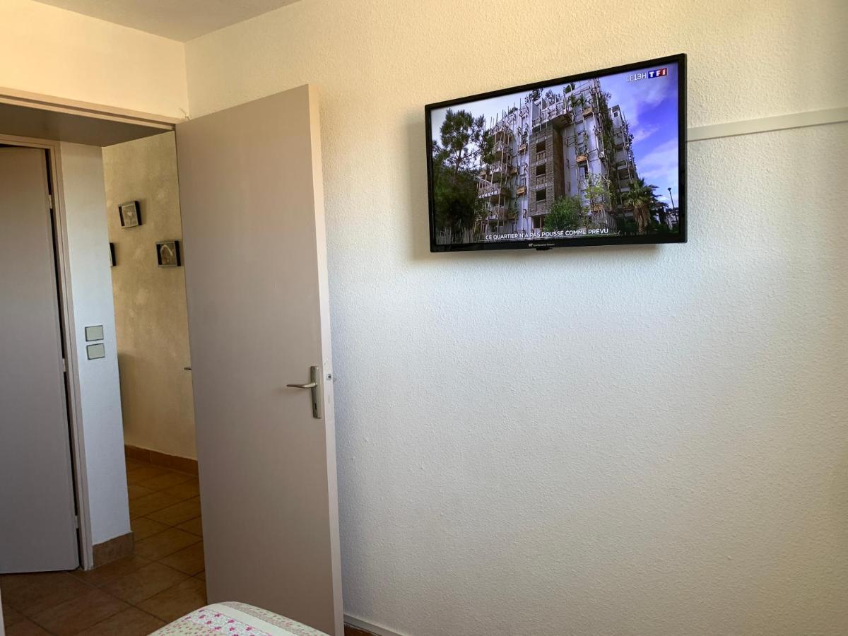 Appartement Rue De L'Amarrage A Port Grimaud Avec Terrasse Vue Canaux Et Garage Exterior photo